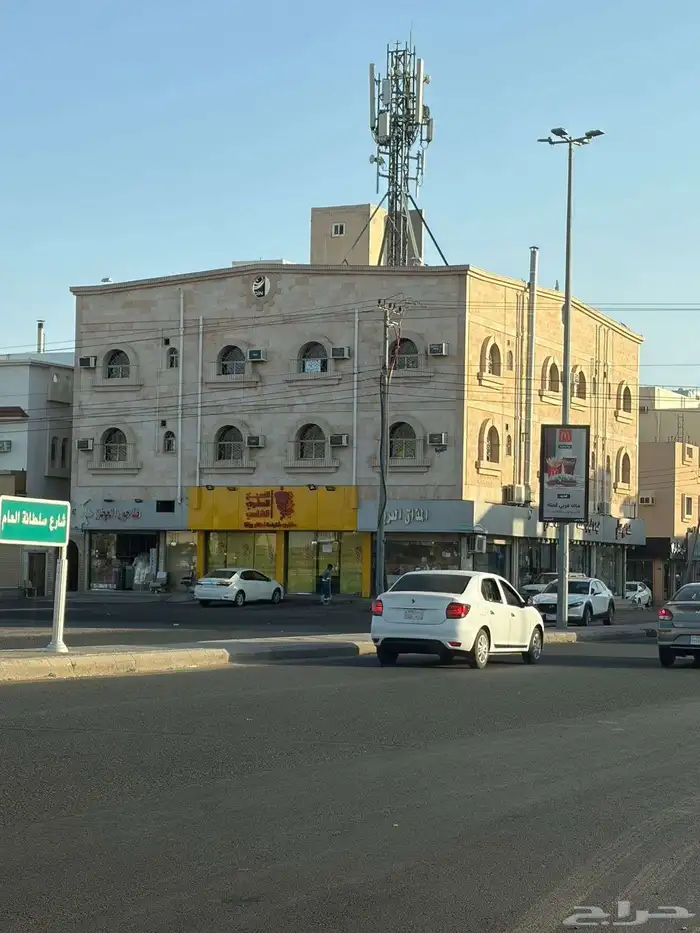 عمارة تجاريه للاستثمار 12 شقة و 9 محلات 0