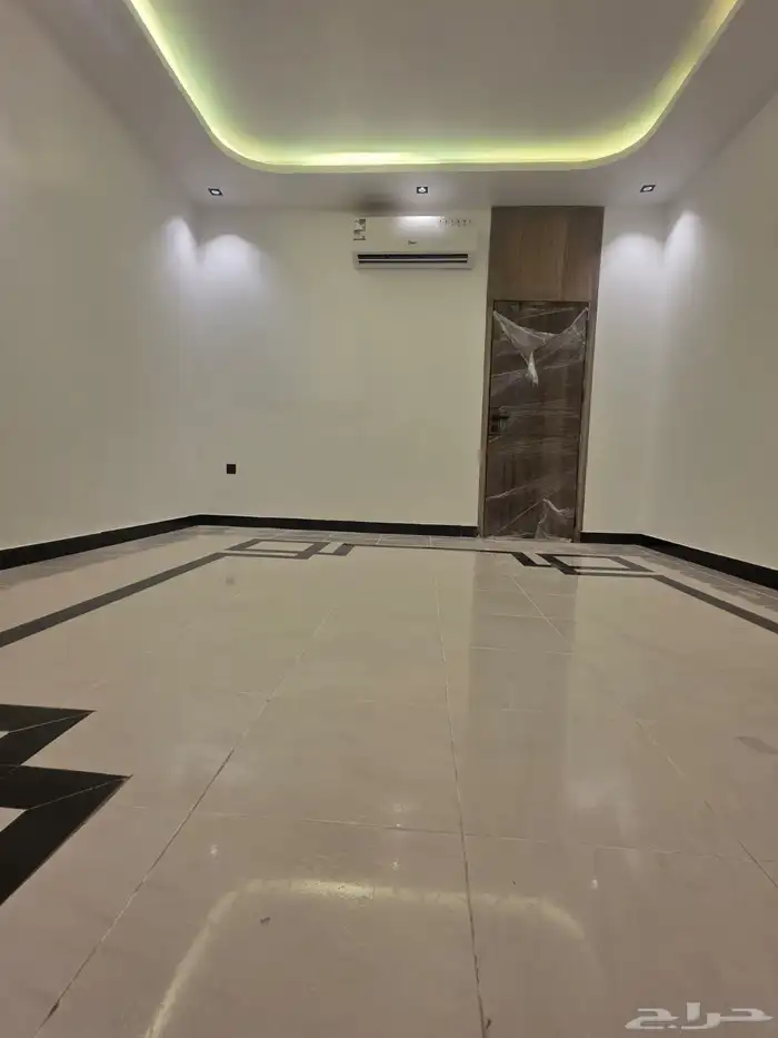 بيت العارضة الاسطوره المميز 19