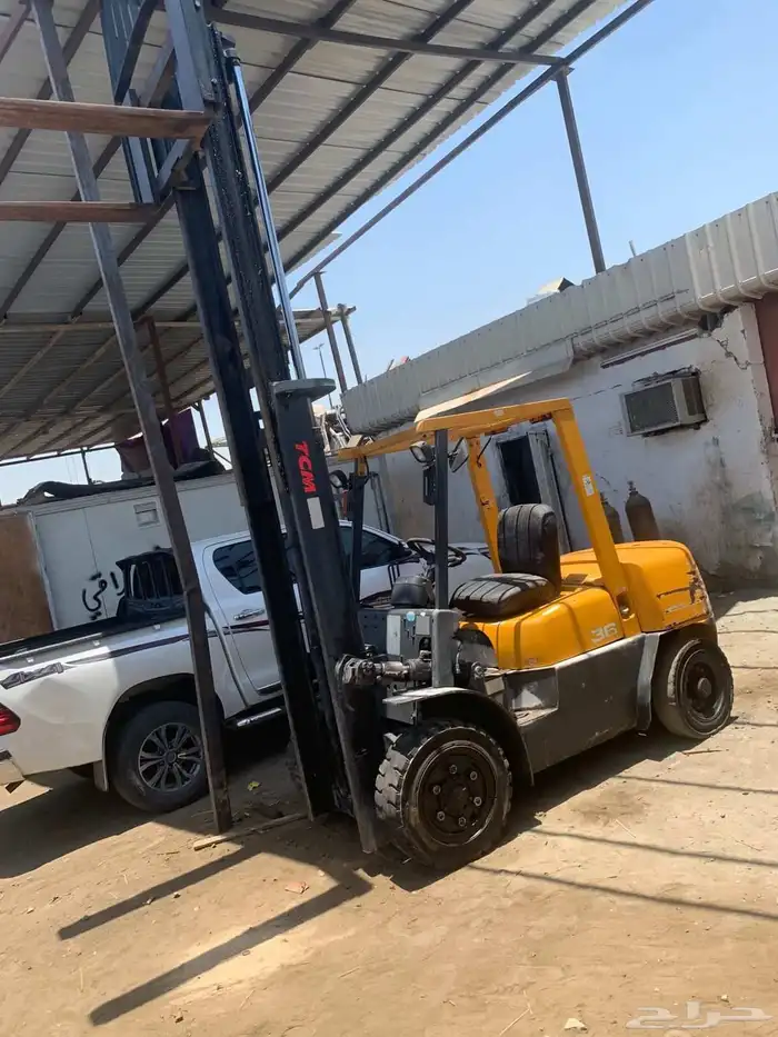 رافعات شوكيه وكرينات للايجار 2