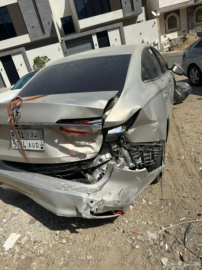 MG ام جي 2021مصدومه 3