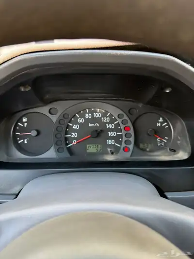 للبيع باص نيسان 2007 نضيف index