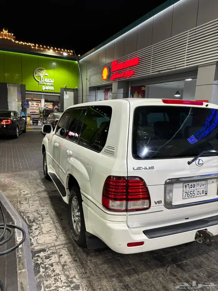 جيب لكزس 470 موديل 2007 الممشى في الصوره 3