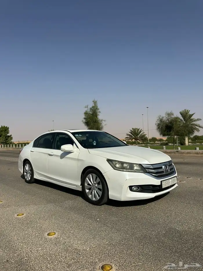 للبيع هوندا اكورد 2015 0