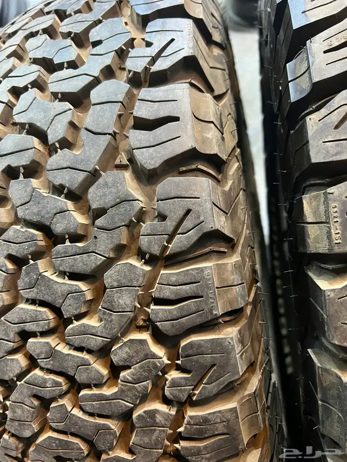 كفرات نص حجري بي اف جودرتش مقاس 265 70 16 4