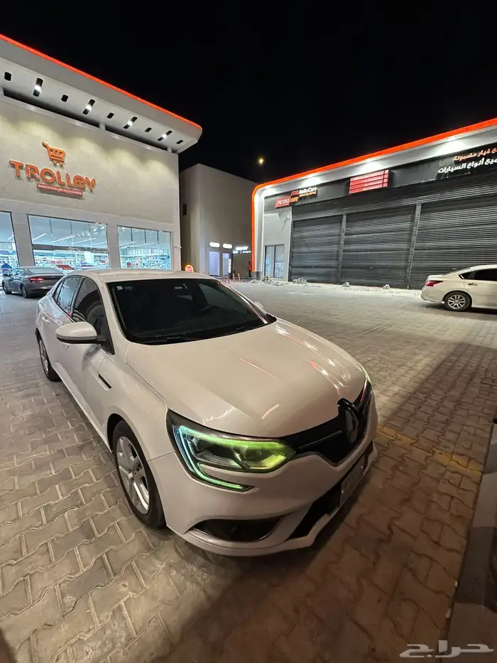رينو ميغان 4