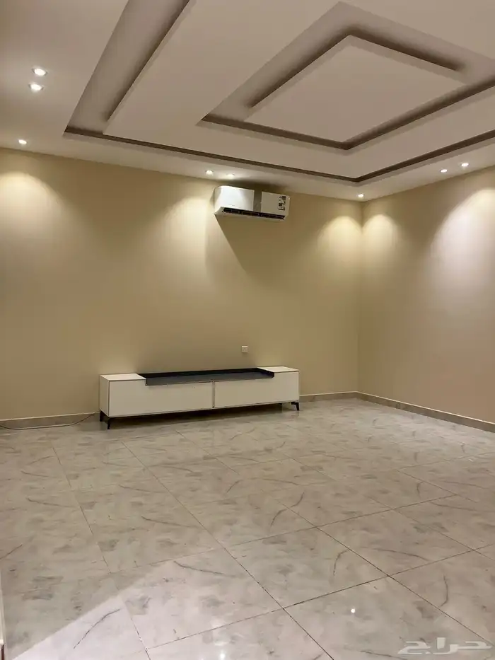 للإيجار شقة بمدخل مستقل الرياض حي الياسمين 45.000 0