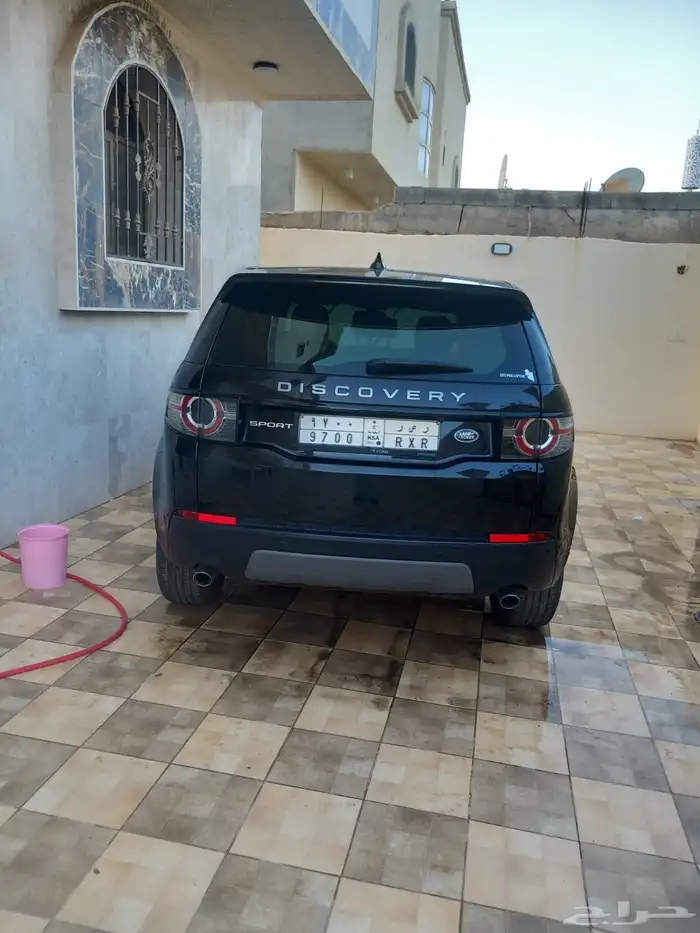 للبيع لاندروفر اسود سبورت دسكفري ديزل موديل 2018 13