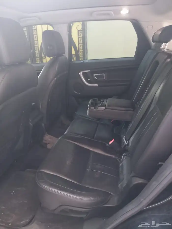 للبيع لاندروفر اسود سبورت دسكفري ديزل موديل 2018 12