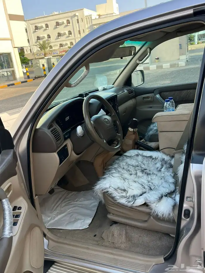 صالون 98 7