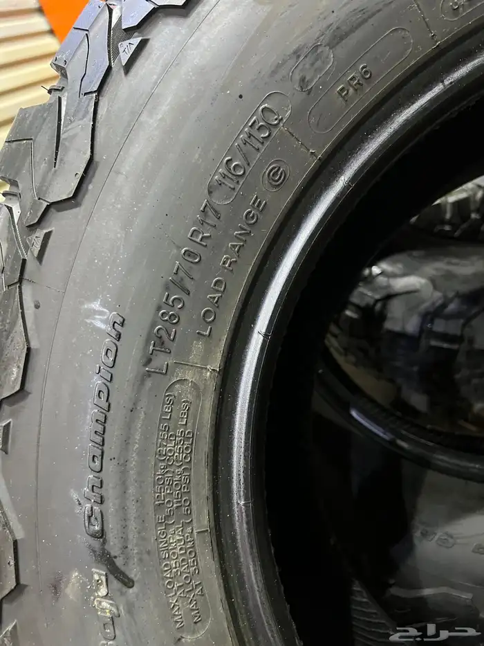 كفرات بي اف قودرتش نص حجري مقاس 285 70 17 11