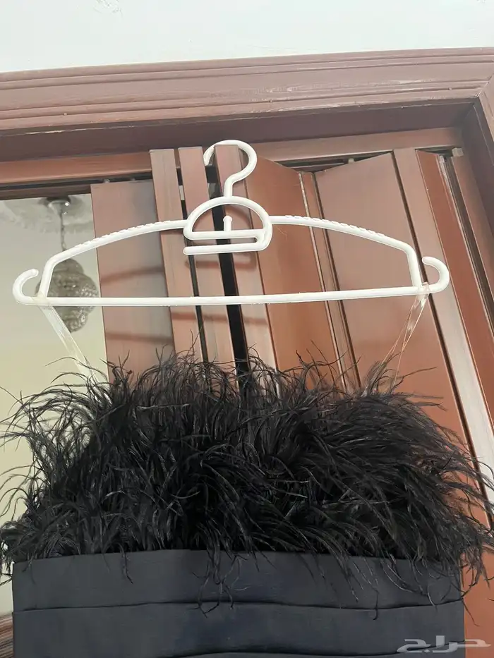 فستان اسود مقاس s نظيف لبسه واحدة 3