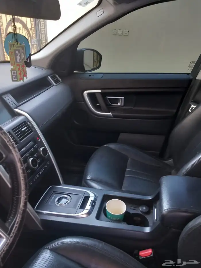 للبيع لاندروفر اسود سبورت دسكفري ديزل موديل 2018 14