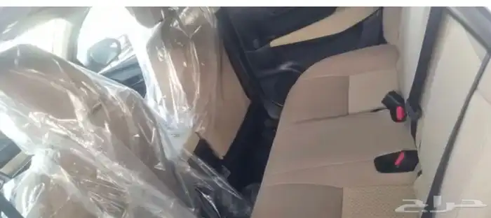 تويوتا يارس واي Y استندر 2026 لدى ابن ذياب للسيارات 2