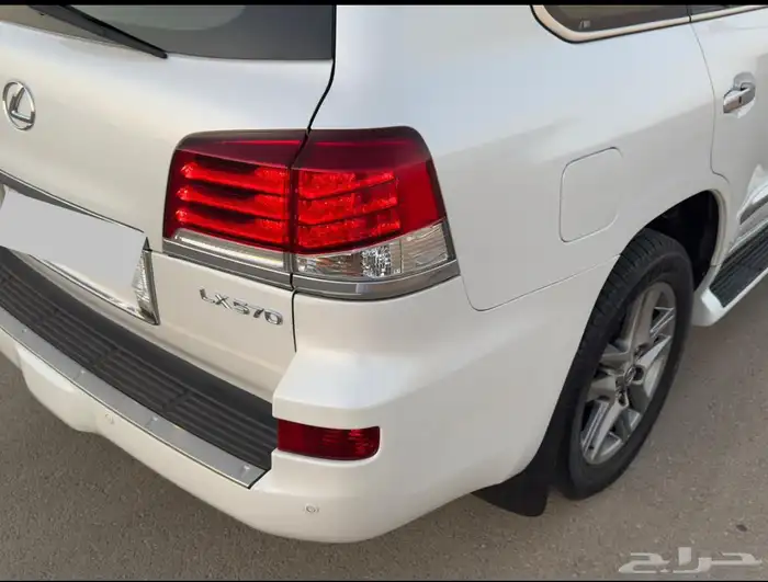 لكزس 2012 بريمي 18