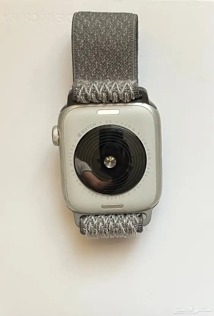 ساعة ابل SE2 Apple Watch 4