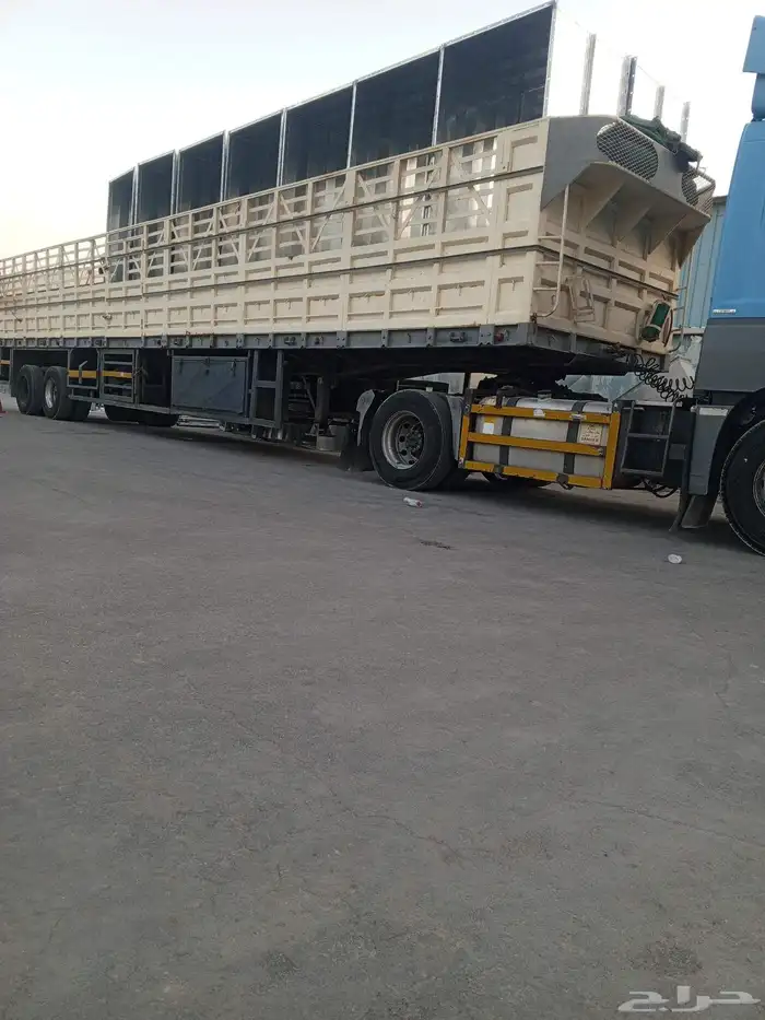 السلام عليكم ورحمة الله وبركاتة يوجد لدينا تريلا جوانب عالي 3