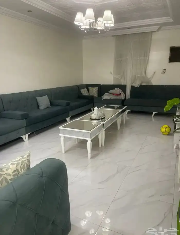 كنب وطاولات 2