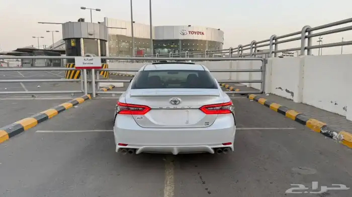 كامري SE سبورت 6 سلندر موديل 2021 3