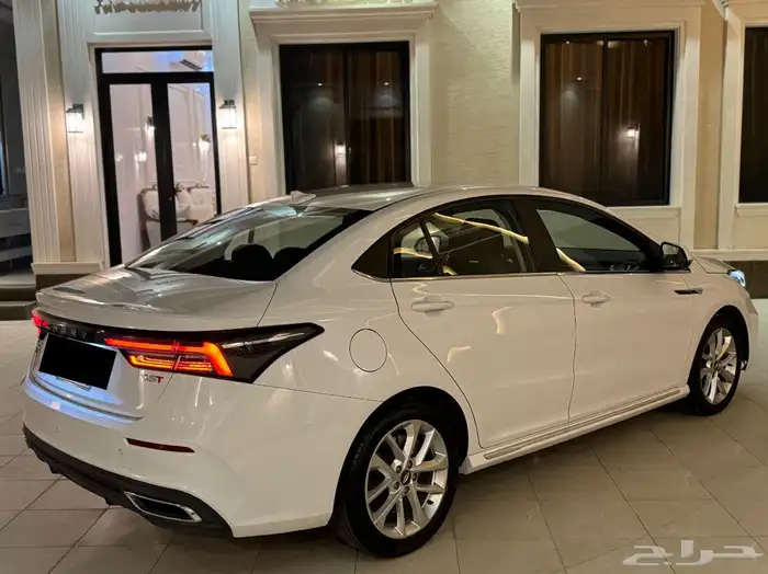 شيري اريزو 6 2023 5