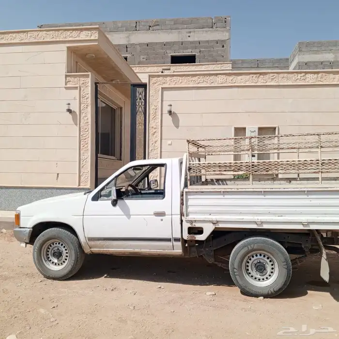 سيارة ددسن حوض سيزو للبيع على السوم 7