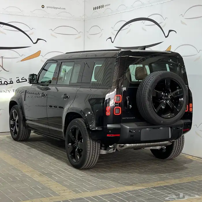 لاند روفر ديفندر HSE 4