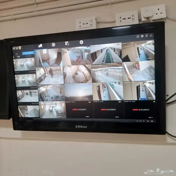 كاميرات مراقبة 11