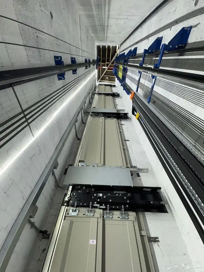 صيانه اعطال برمجه المصاعد والسلالم الكهربائية 20