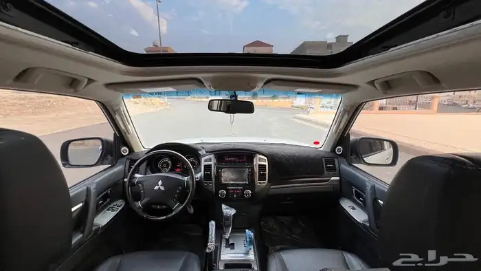 ميتسوبيشي 2022 باجيرو ربع فل كامل 19