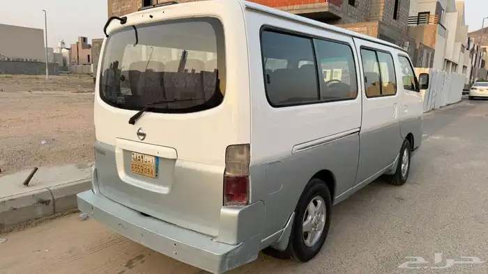 نيسان اورفان باص ركاب 2002 5