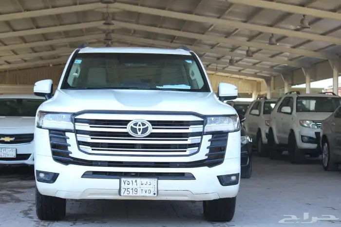 تايوتا لاندكروزر 2022 L4 32