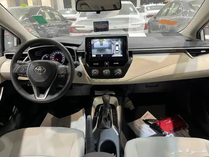 تويوتا كورولا م 2025   2000 سى سى 3