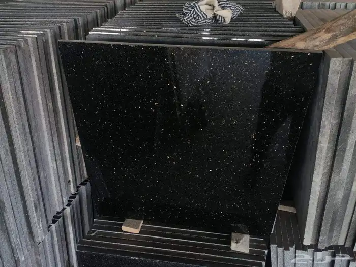 متوفر جميع انواع الرخام الطبيعي والصناعي تشكيله ممتاز 3