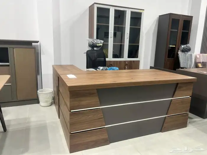 طقم مكتب دولاب طقم بارتيشن وركستيشن كاؤنتر استقبال  راسي 4