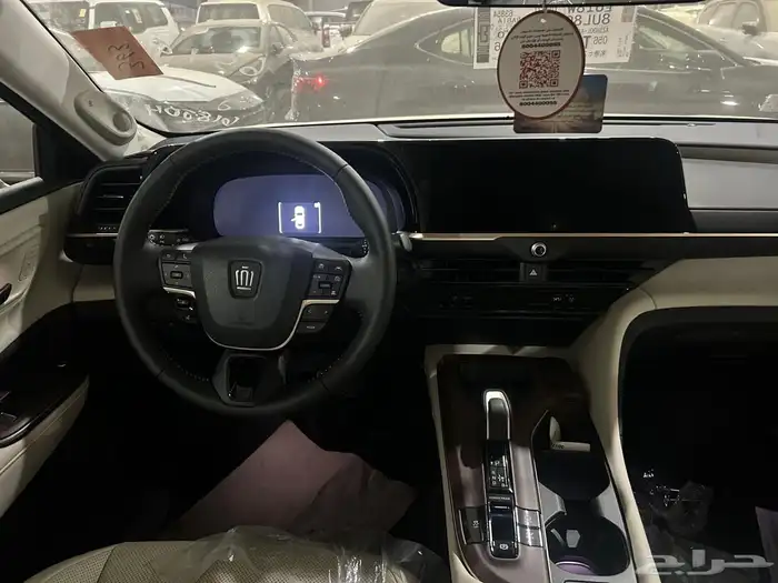 تويوتا كراون برستيج 2026 4