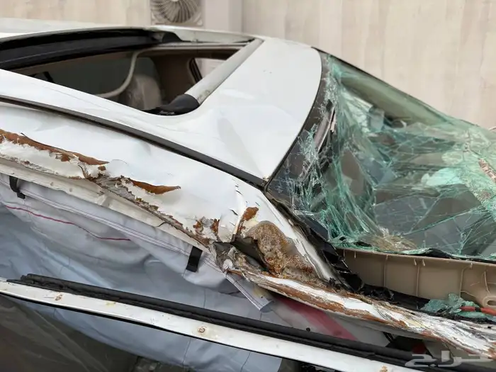 كامري 2019 هايبرد مصدوم 10