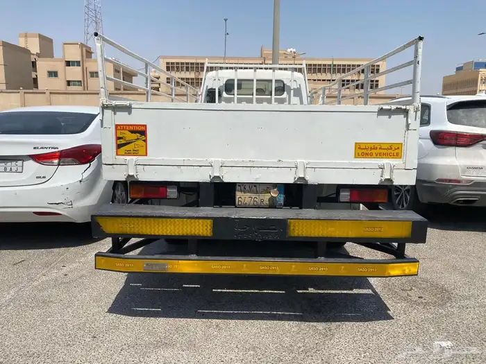 ميتسوبيشي 2002 كانتر 4
