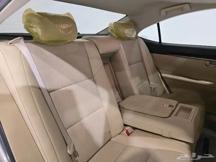 لكزس ES250 موديل 2015 بحالة ممتازة 9