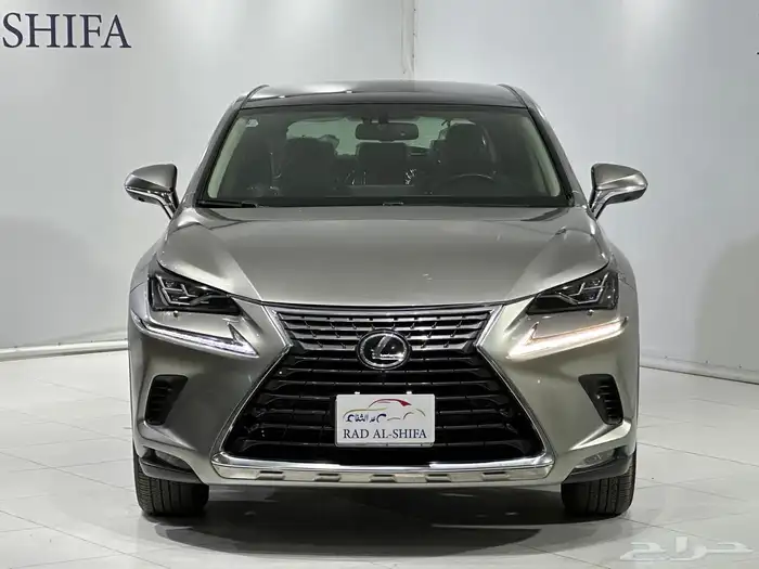 لكزس NX300 2019 فل كامل 4