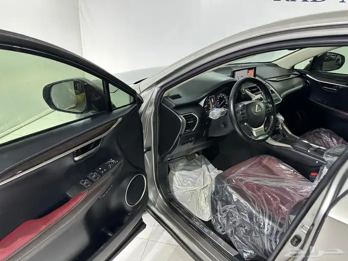 لكزس NX300 2019 فل كامل 13