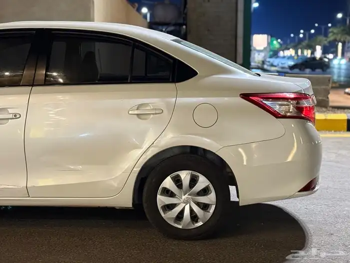 سيارة يارس 2016 12