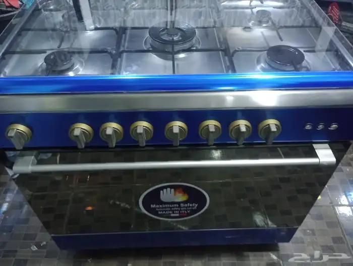 للبيع وفرن مستقدم نظيف ايطالي 60 90 مقص من جده اصلي 6