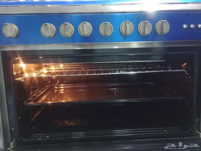 للبيع وفرن مستقدم نظيف ايطالي 60 90 مقص من جده اصلي 9