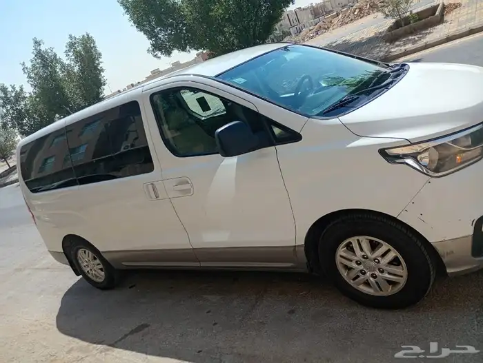 اتش ون هيونداي 2020 للبيع H1 for sale 6