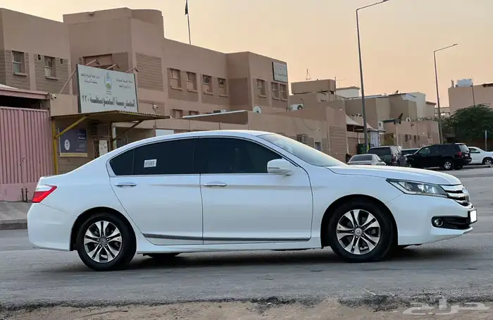 هوندا اكورد 2015 13