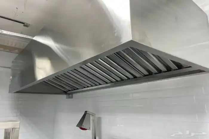 تجهيز مطاعم الفنادق وكوفيهات وجميع أعمال استانلس استيل 32