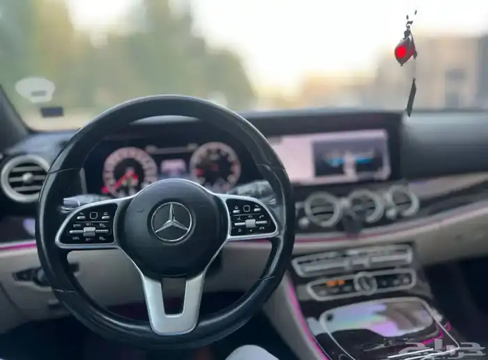مرسيدس E300 موديل 2019 نظيفة شررط 4
