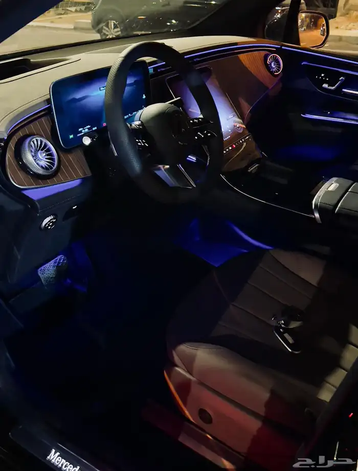 Mercedes EQE 500 SUV 4