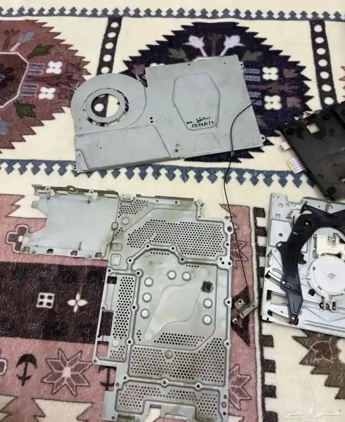 قطع سوني 4 للبيع 4