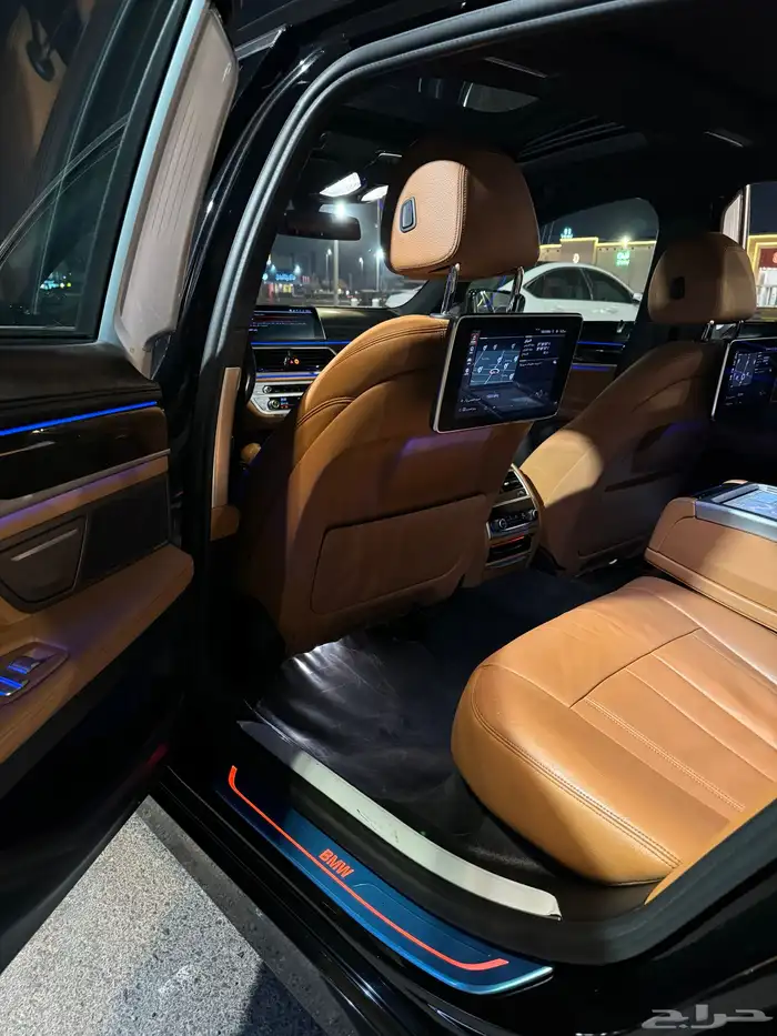 للبيع BMWLI730 م2021 8