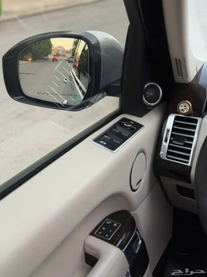 RANG ROVER NA 2016 34